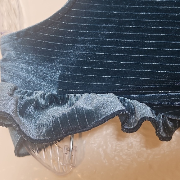 ✨ Cat & Jack Girls Velvet Jumpsuit L (10/12) Blue Shimmer 🎀 Elegant & Comfy - Picture 7 of 7